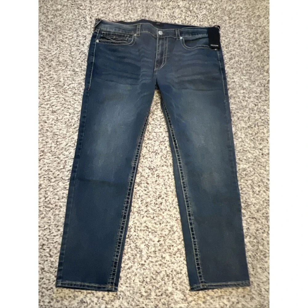 True Religion NewJeans GENO Big T Flap Slim Mens 42x32 Medium Heavenly Wash Blue